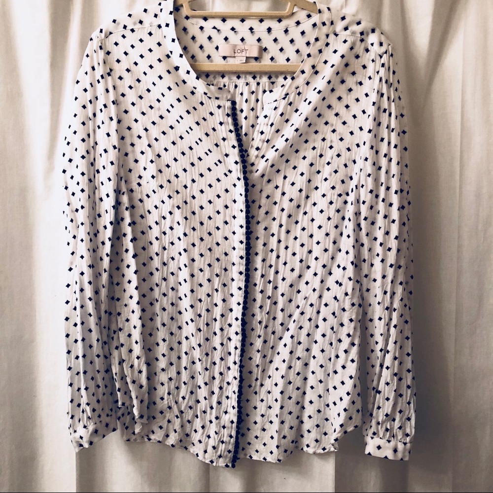 LOFT Button Down Blouse - Picture 2 of 5